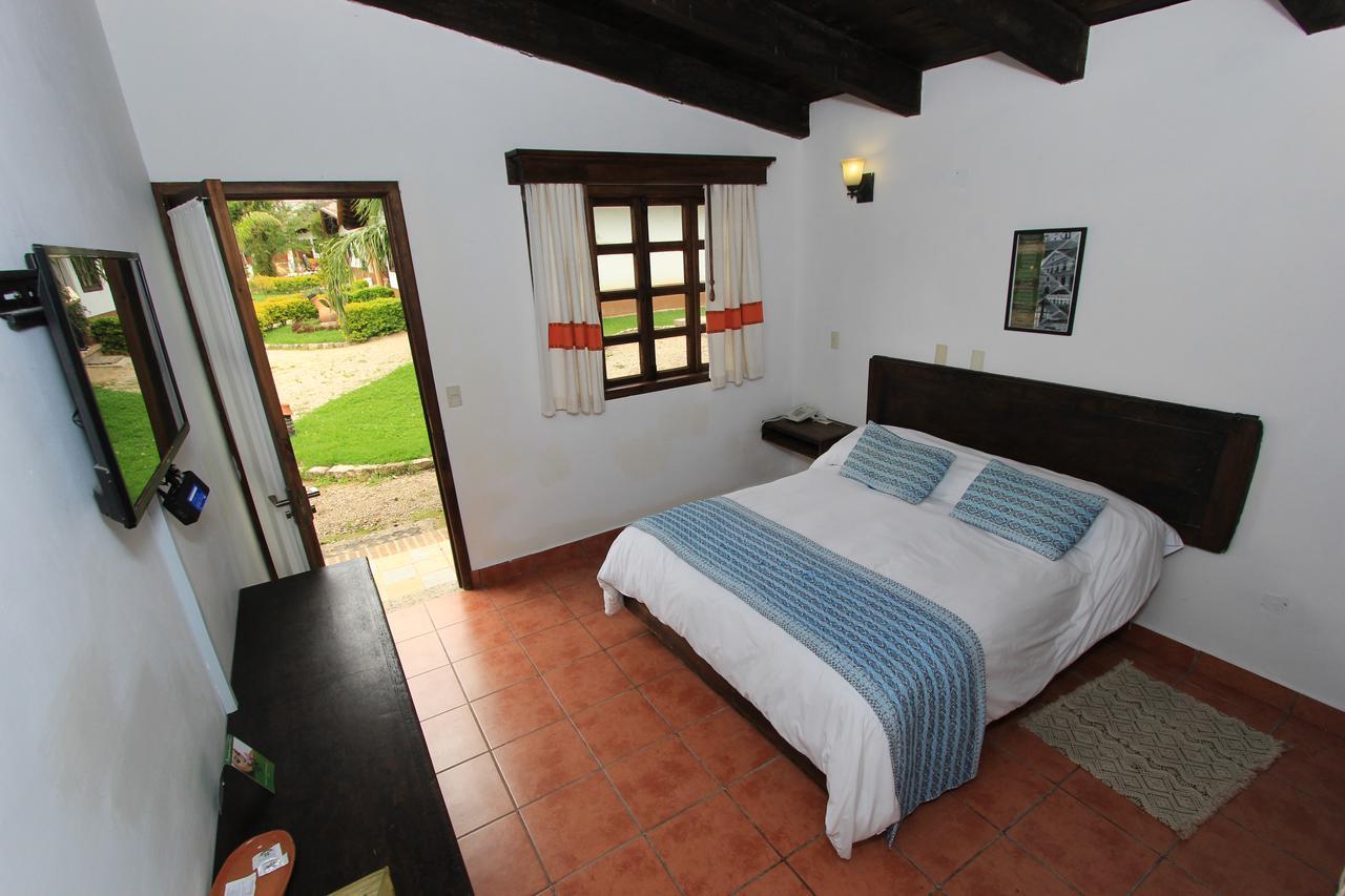 Hotel Hacienda Club La Diligencia Сан-Кристобаль-де-Ла-Касас Экстерьер фото